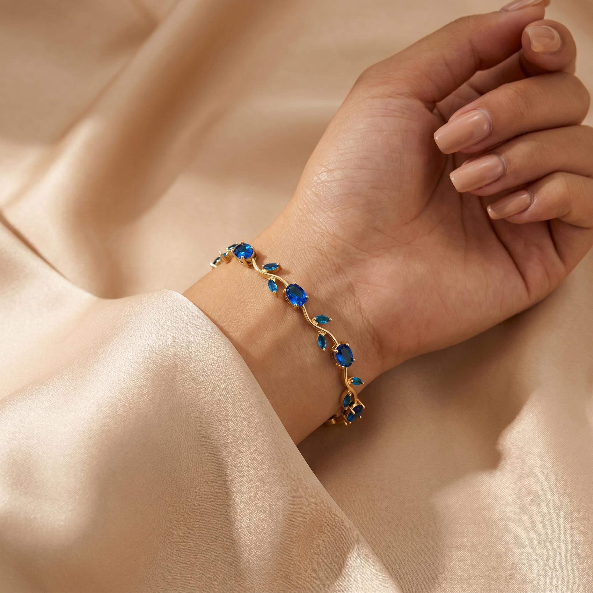 Disney Dream Tulip Bracelet (1 Year Warranty)